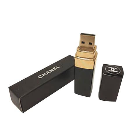 prezzi pen drive di chanel confezionate|CHANEL.